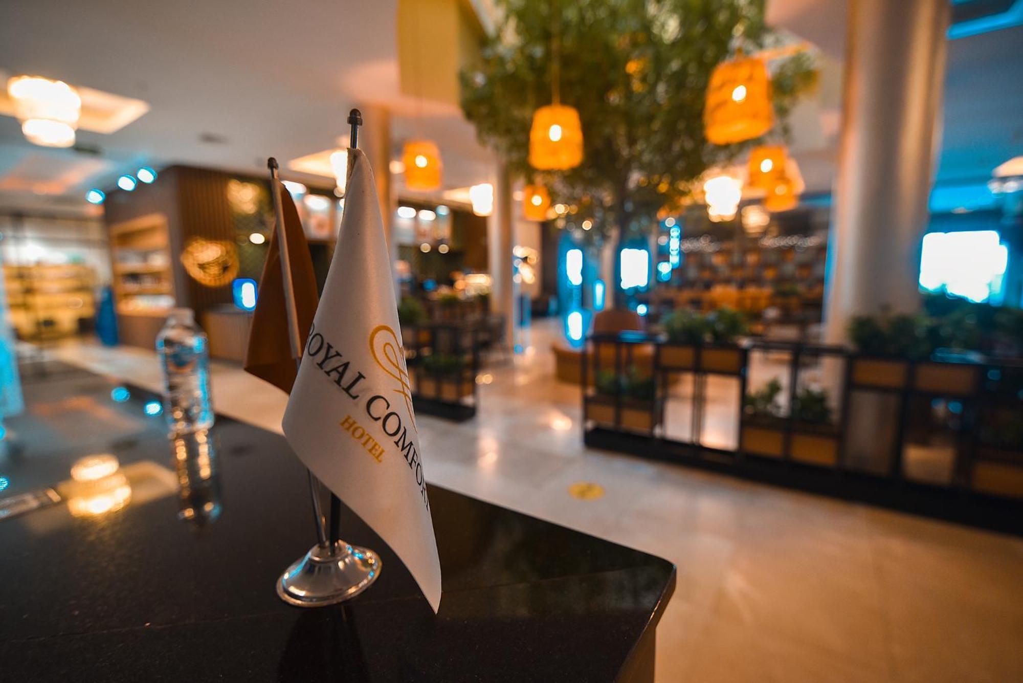 Royal Comfort Hotel Arakli Экстерьер фото